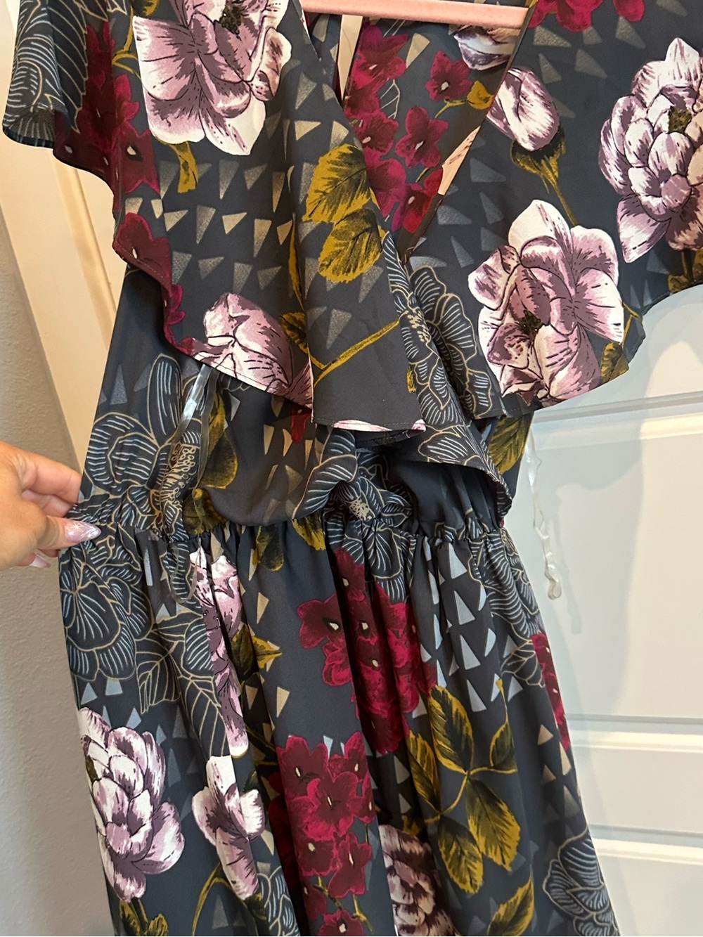 Everly Floral Ruffle Dress - Picture 3 of 4
